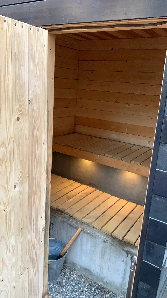 SWISS SAUNA CUBE